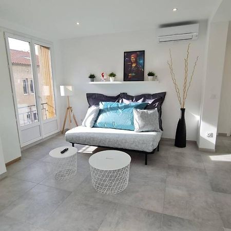 Maxbnb - T2 Balcon 50M2 - Climatise - Ouest - Тулон Экстерьер фото