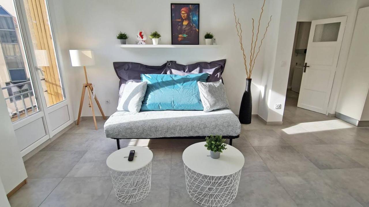Maxbnb - T2 Balcon 50M2 - Climatise - Ouest - Тулон Экстерьер фото