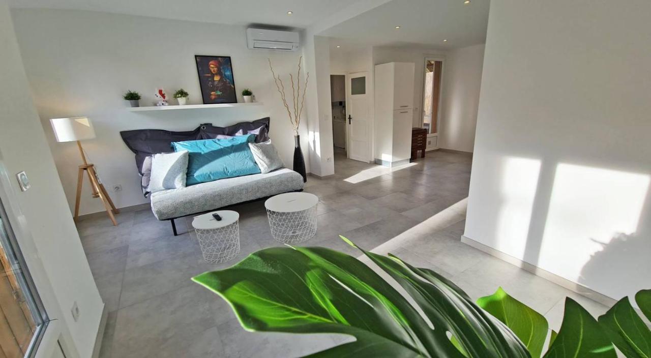 Maxbnb - T2 Balcon 50M2 - Climatise - Ouest - Тулон Экстерьер фото